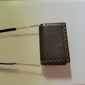 Woman's Crossbody Handbag